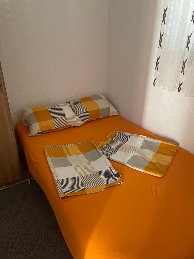 Apartman Edi Nin Εξωτερικό φωτογραφία