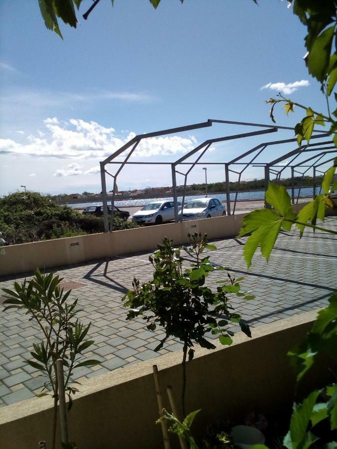 Apartman Edi Nin Εξωτερικό φωτογραφία